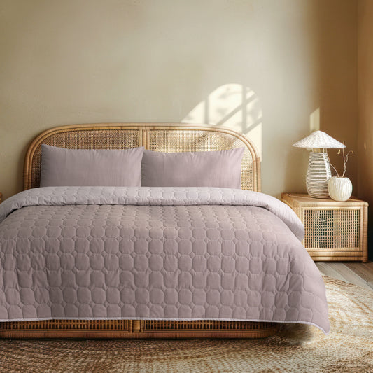 Dot Rhythm Bedspread Set